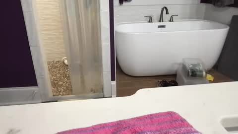 Snapshot of simi136 chatting on 03-14-26, 03:01 simi136 online show from 03-14-26, 03:01