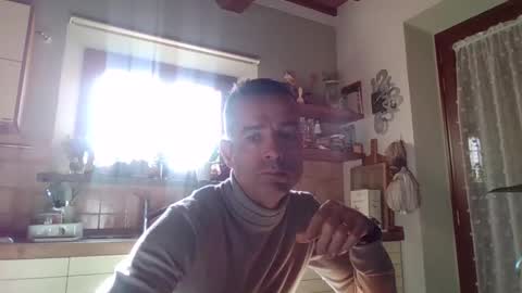 Snapshot of simmeturbate chatting on 02-03-25, 01:08 Italiandaddyitalydickassbottomassholecomshowmasturbatenudeboyitalyatleticcutemuscolarhardcockdickboy online show from 02-03-25, 01:08