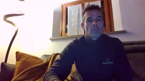 Snapshot of simmeturbate chatting on 10-19-25, 08:31 Italiandaddyitalydickassbottomassholecomshowmasturbatenudeboyitalyatleticcutemuscolarhardcockdickboy online show from 10-19-25, 08:31