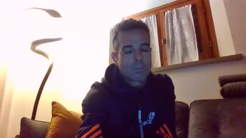 Snapshot of simmeturbate chatting on 10-25-25, 08:03 Italiandaddyitalydickassbottomassholecomshowmasturbatenudeboyitalyatleticcutemuscolarhardcockdickboy online show from 10-25-25, 08:03