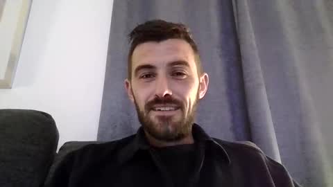 simomoliver online show from 11-19-25, 06:30