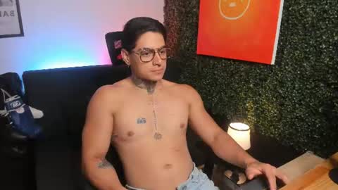 Simon Cortes online show from 06-24-26, 11:53