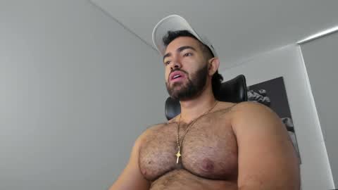 simon_leon01 online show from 04-28-26, 11:37
