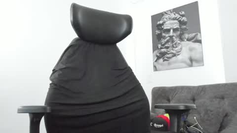 simon_leon01 online show from 05-11-26, 12:33