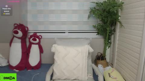 Snapshot of simonastephanie chatting on 09-28-25, 04:45 simonastephanie online show from 09-28-25, 04:45