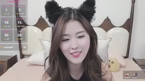 Snapshot of simonastephanie chatting on 11-01-25, 03:47 simonastephanie online show from 11-01-25, 03:47