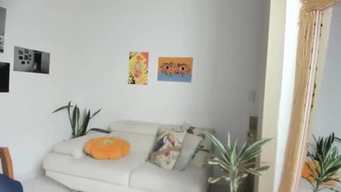 Snapshot of simone_4201 chatting on 12-02-24, 05:59 Sim. online show from 12-02-24, 05:59