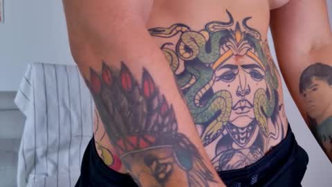 Snapshot of simone_4201 chatting on 10-21-25, 07:14 Sim. online show from 10-21-25, 07:14