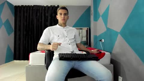 SIMON KELER online show from 12-30-24, 11:28