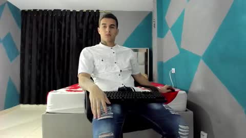 SIMON KELER online show from 01-06-25, 01:31