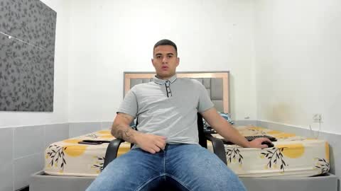 SIMON KELER online show from 02-02-26, 01:21