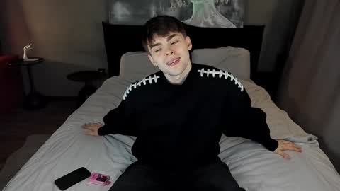 Simon online show from 12-05-24, 06:44