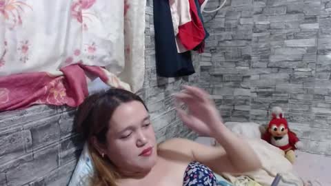 Ela online show from 03-03-25, 01:31