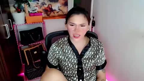 Snapshot of simplepinayx chatting on 04-07-26, 07:03 call me nath online show from 04-07-26, 07:03