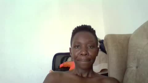 Snapshot of simplyloy33 chatting on 10-20-25, 11:43 simplyloy33 online show from 10-20-25, 11:43