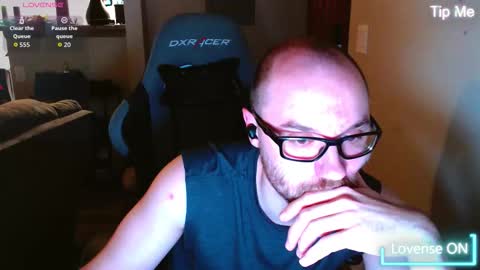 Snapshot of sin_lord chatting on 11-28-25, 04:26 Husky Dad online show from 11-28-25, 04:26