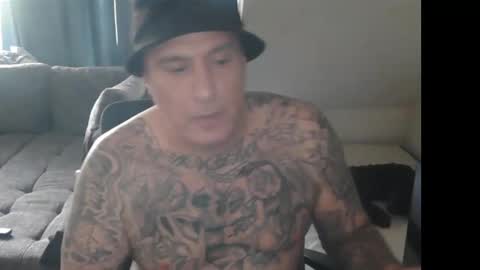 sinalco1975 online show from 09-19-25, 01:45