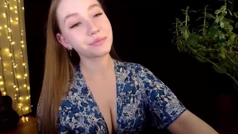 Sindi online show from 09-30-25, 10:42