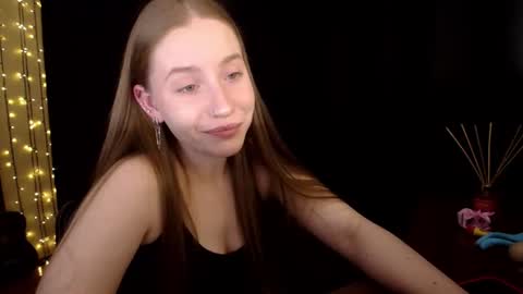 Sindi online show from 06-13-26, 04:49