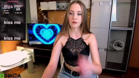 Snapshot of sindy_chiks chatting on 12-03-24, 11:22 Sindy online show from 12-03-24, 11:22