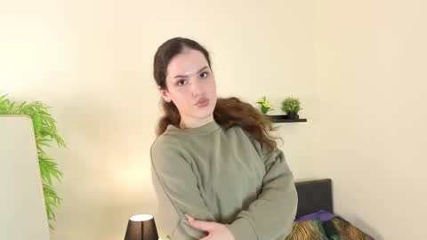 Milena online show from 02-11-26, 03:50