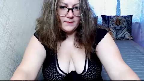 Angela online show from 07-09-26, 07:23