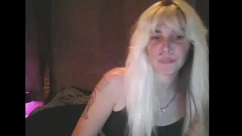 Snapshot of sindyrocker89 chatting on 08-02-26, 03:38 Aussie Sindy Rocker online show from 08-02-26, 03:38