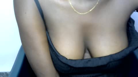 sinful_bitch80 online show from 05-28-26, 11:57