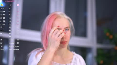   online show from 11-22-25, 05:34