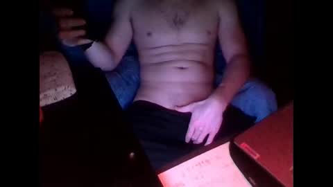 Snapshot of singleman9292 chatting on 02-23-25, 05:45 kfor1992 online show from 02-23-25, 05:45