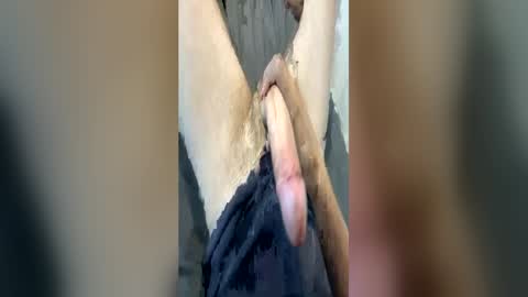 Snapshot of singlestroker2019 chatting on 06-10-26, 09:30 singlestroker2019 online show from 06-10-26, 09:30