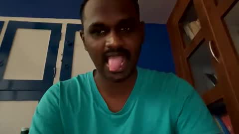 singletamilboy2 online show from 02-27-26, 08:14