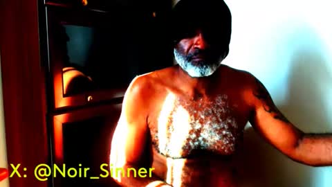 My Name Is..............................John online show from 05-12-26, 09:34