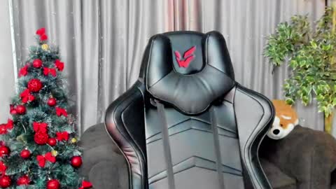 Sinty Noria online show from 12-28-24, 04:08