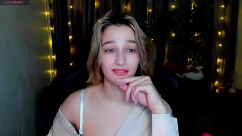 Sinty Noria online show from 02-13-25, 04:54