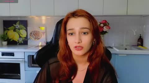 Sinty Noria online show from 05-19-26, 01:11