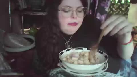 Siofra online show from 03-10-25, 10:45