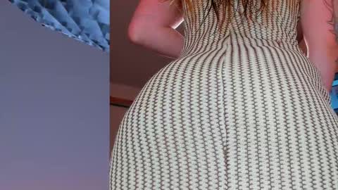 Siouxsie online show from 03-27-26, 11:10