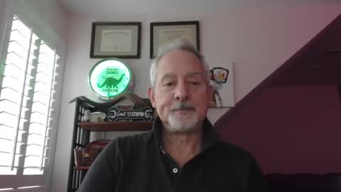 Snapshot of sir_lust_alot chatting on 12-29-24, 02:21 Don Roberto online show from 12-29-24, 02:21