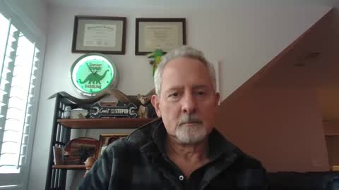 Snapshot of sir_lust_alot chatting on 12-29-24, 05:44 Don Roberto online show from 12-29-24, 05:44