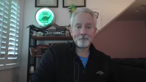 Snapshot of sir_lust_alot chatting on 01-11-25, 09:04 Don Roberto online show from 01-11-25, 09:04