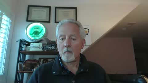 Snapshot of sir_lust_alot chatting on 02-27-25, 10:20 Don Roberto online show from 02-27-25, 10:20