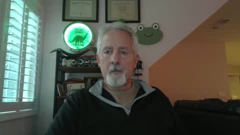 Snapshot of sir_lust_alot chatting on 10-12-25, 09:36 Don Roberto online show from 10-12-25, 09:36