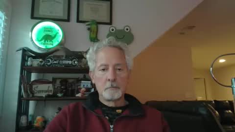 Snapshot of sir_lust_alot chatting on 04-26-26, 10:57 Don Roberto online show from 04-26-26, 10:57