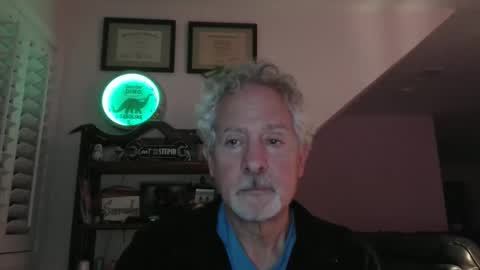 Snapshot of sir_lust_alot chatting on 05-09-26, 09:36 Don Roberto online show from 05-09-26, 09:36