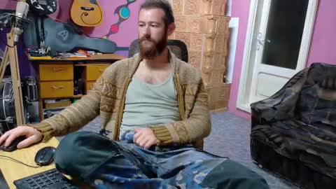 I am The Fourth and only Sir. Pelo online show from 10-23-25, 05:18