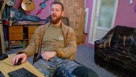 I am The Fourth and only Sir. Pelo online show from 01-11-26, 11:04