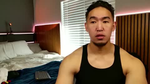 SIR TEO online show from 03-25-26, 05:52