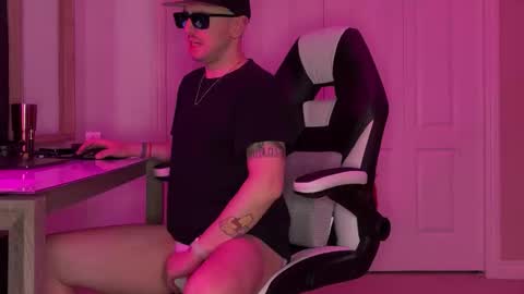 Sir Daddy McQween online show from 01-19-26, 02:48