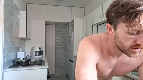 Snapshot of sirgiovanni chatting on 10-11-25, 10:03 Giovanni online show from 10-11-25, 10:03